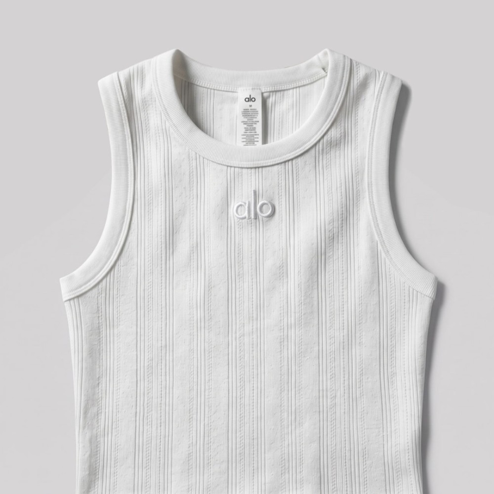 YOGA Aspire Ribbed Cropped Tank Top in White YOGA Aspire Ribbed Cropped Tank Top in White