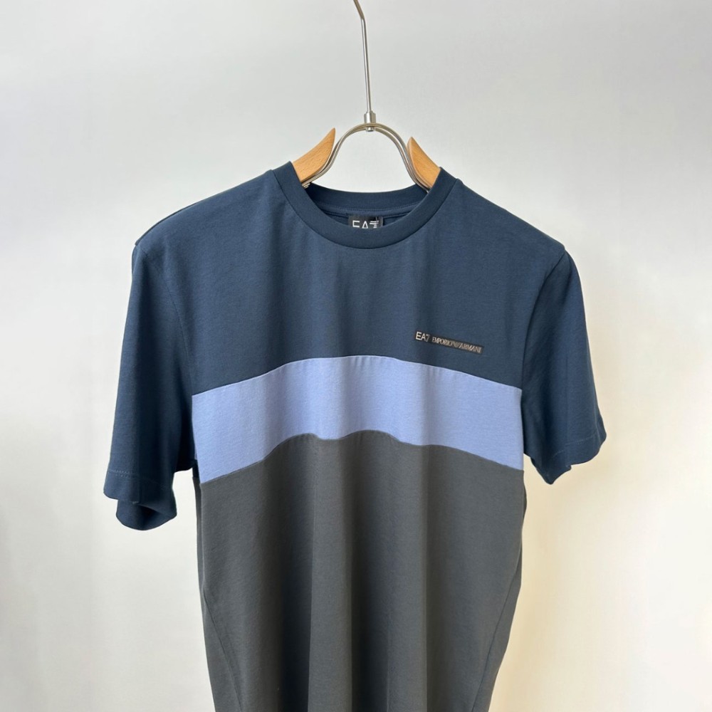 Тениска Emporio Armani Тениска Emporio Armani