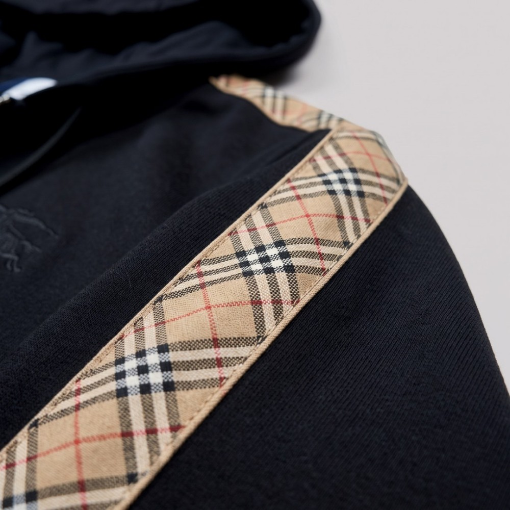 Vintage Check Panel Tracksuit Black Two-Piece Designer Tracksuit