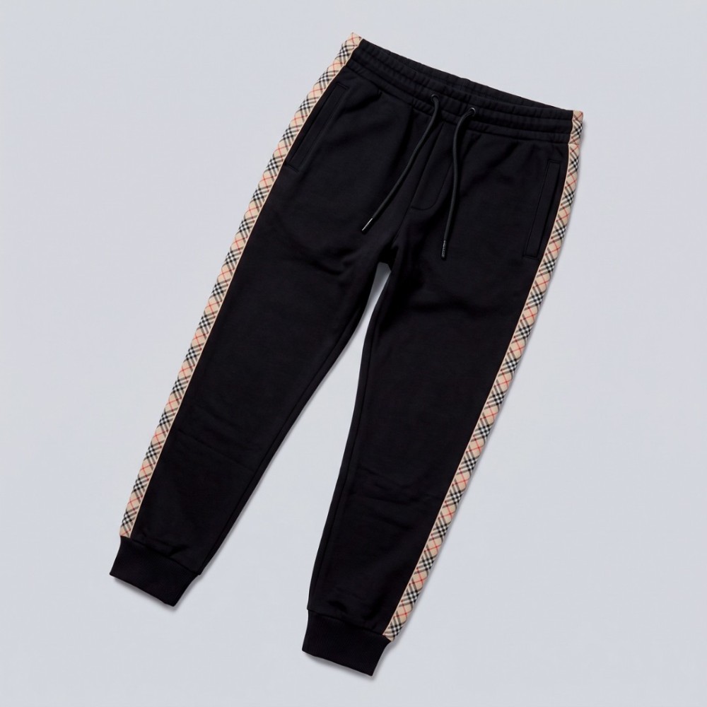 Vintage Check Panel Tracksuit Black Two-Piece Designer Tracksuit