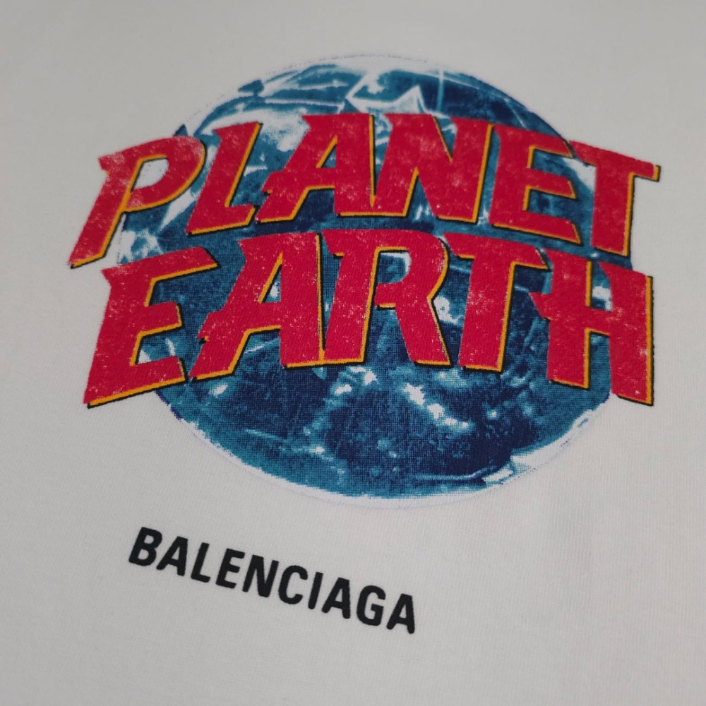 Planet Earth White Oversize T-Shirt