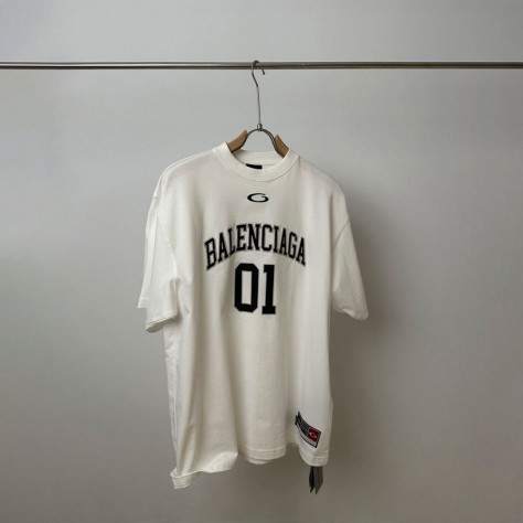 Тениска Balenciaga Oversize Тениска Balenciaga Oversize