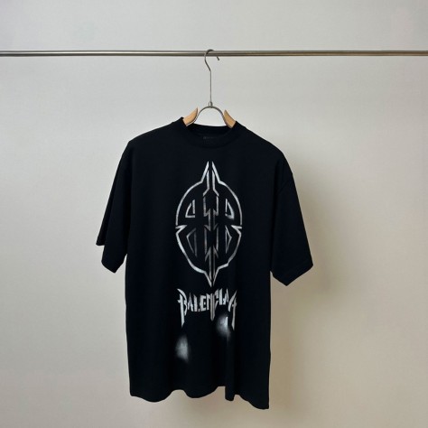 Тениска Balenciaga Oversize Тениска Balenciaga Oversize