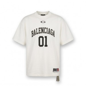 Тениска Balenciaga Oversize