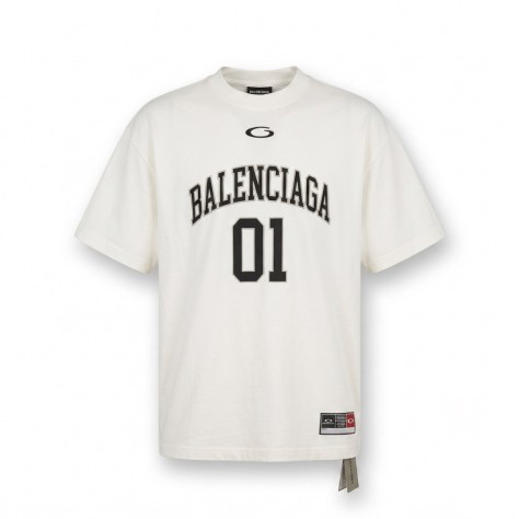 Тениска Balenciaga Oversize