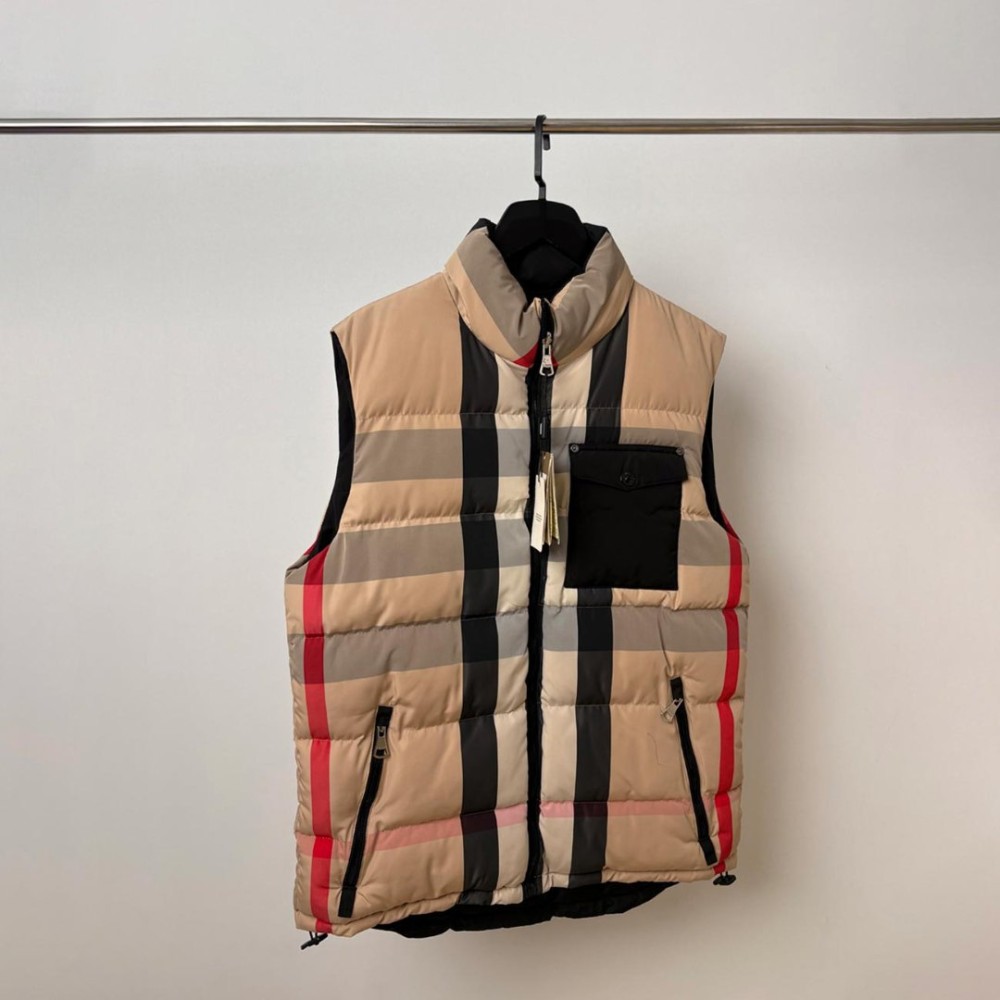Елек Burberry Елек Burberry
