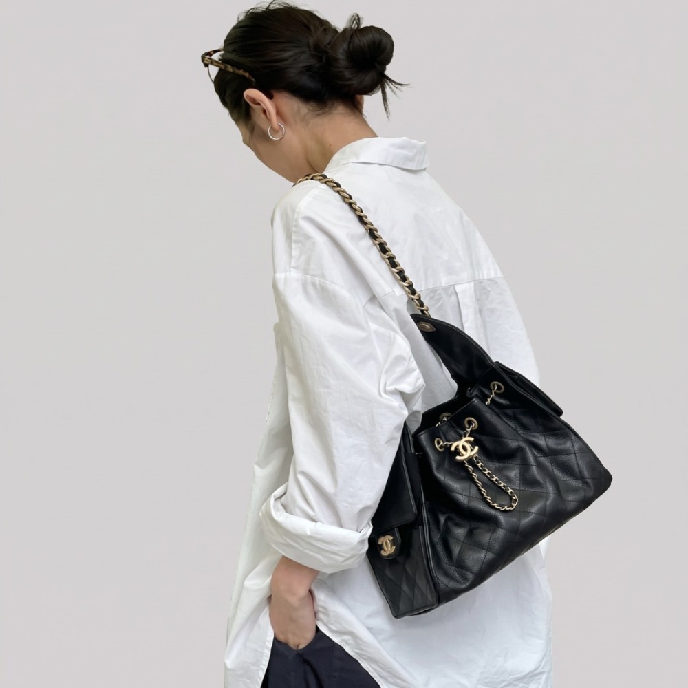 25 Small Grained Calfskin Handbag 25 Small Grained Calfskin Handbag