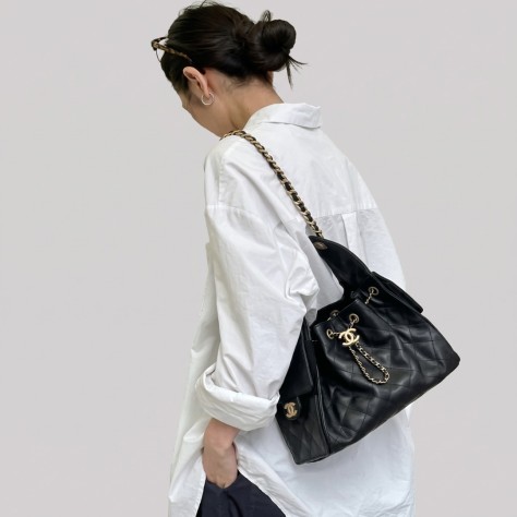 25 Small Grained Calfskin Handbag