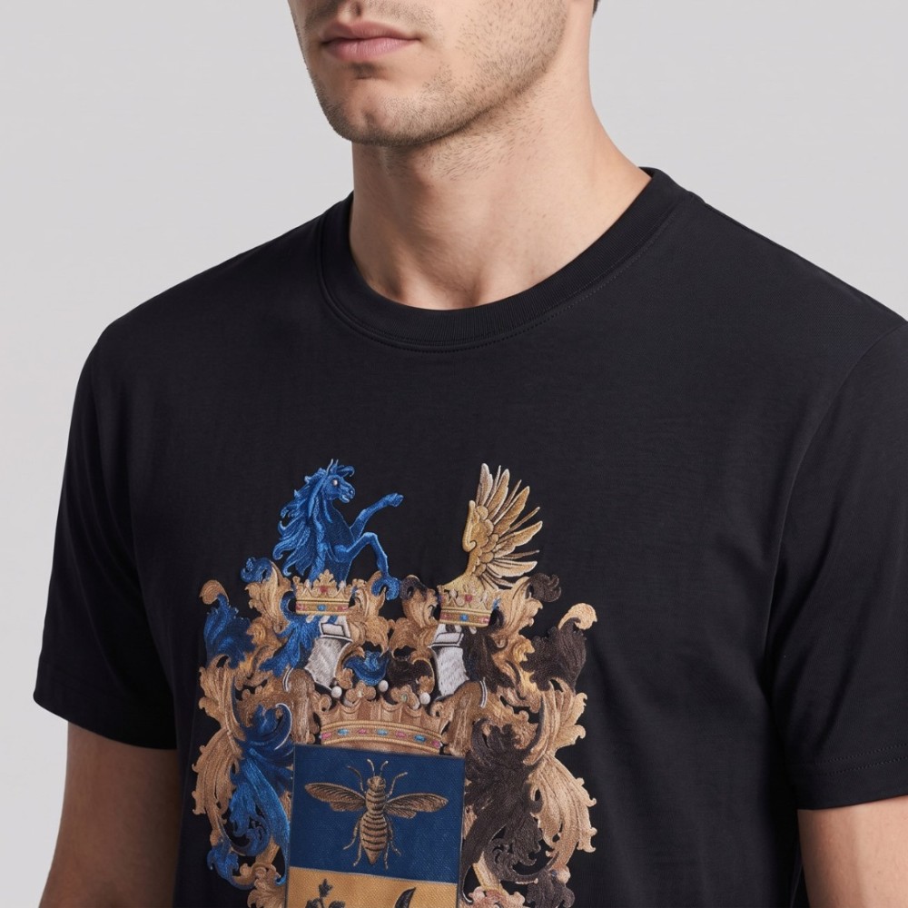 Blason Print - Relaxed Fit Black Blason Print - Relaxed Fit Black