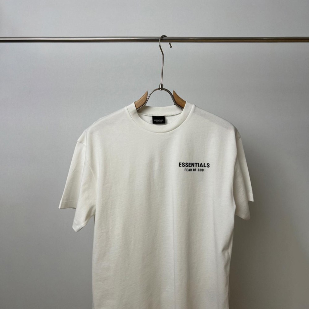 Тениска Fear Of God Essential Тениска Fear Of God Essential
