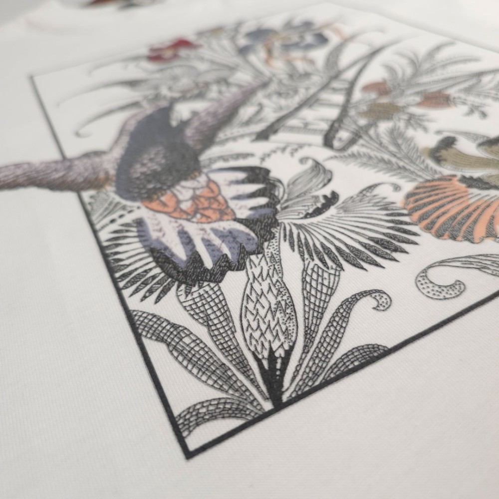 Hummingbird Cotton Crewneck T-Shirt Dirty White