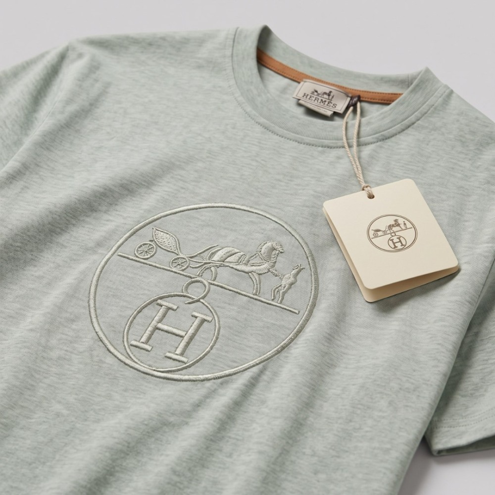 Equestrian Carriage Embroidered T-Shirt in Sage Green Equestrian Carriage Embroidered T-Shirt in Sage Green