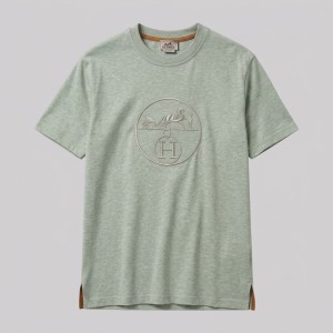 Equestrian Carriage Embroidered T-Shirt in Sage Green