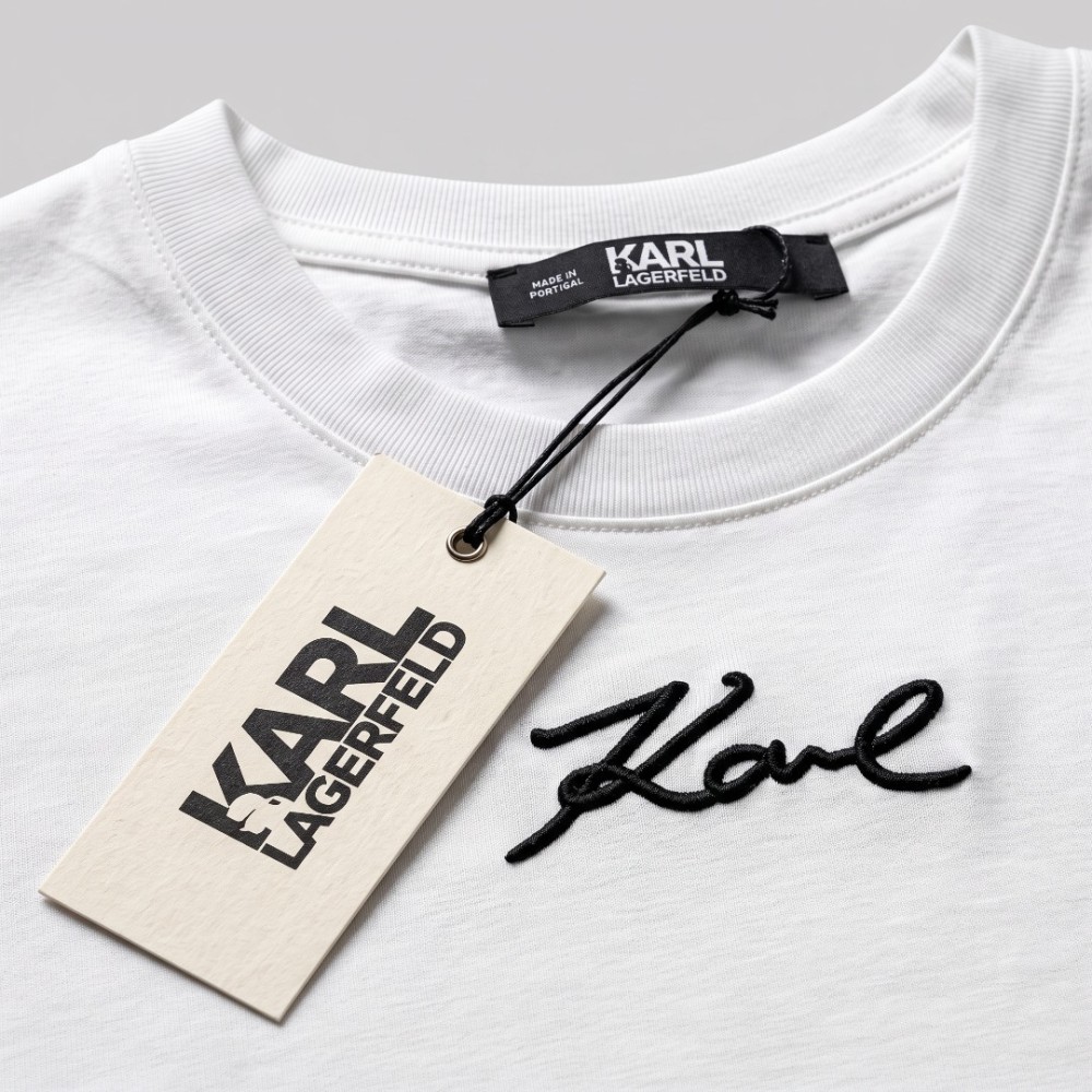 Regular Fit Babe Tee In White
