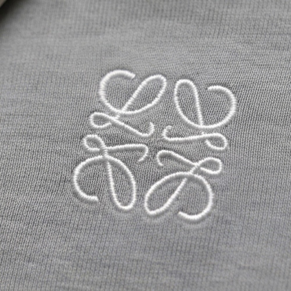 Women Anagram Embroidered Scoop-Neck T-Shirt Grey