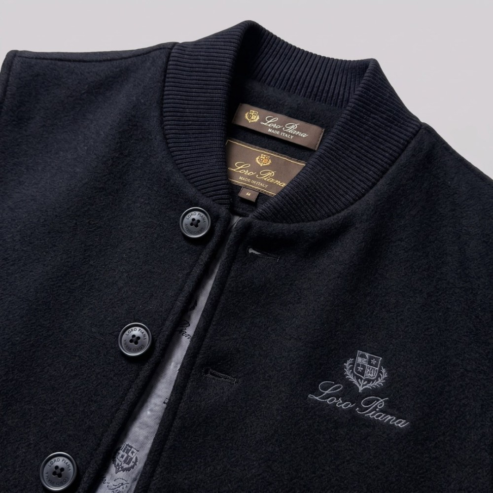 Logo-Lined Button-Up Vest in Black