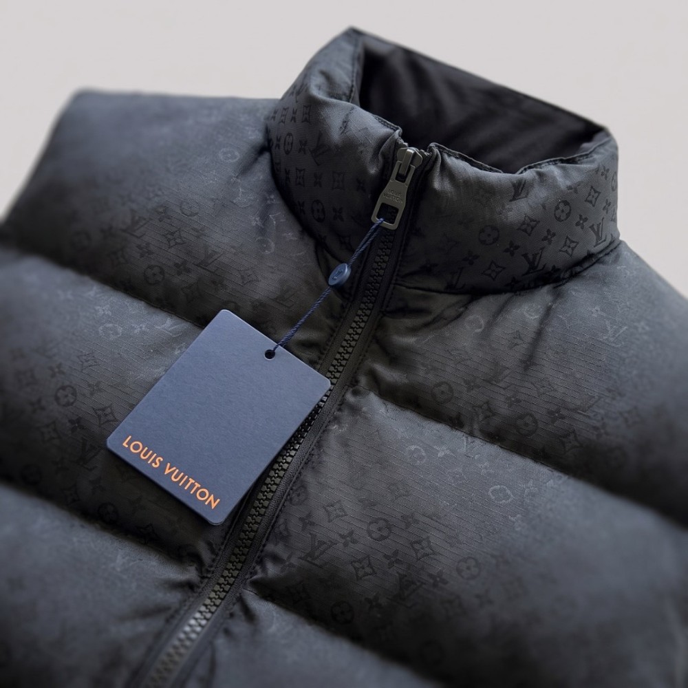 Reversible Two-Face Vest 