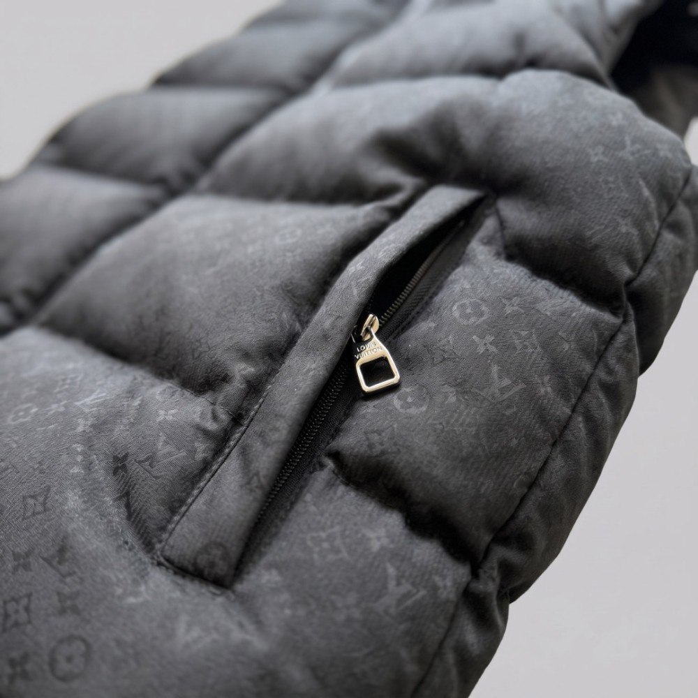 Reversible Two-Face Vest 
