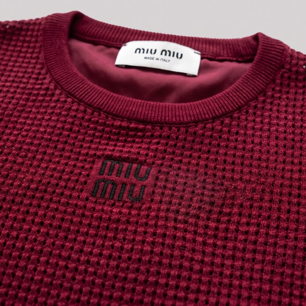 Burgundy Rib-Knit Crewneck T-Shirt Burgundy Rib-Knit Crewneck T-Shirt