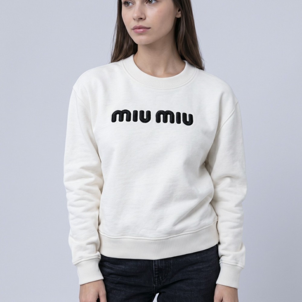 Signature Embroidered White Crewneck Sweatshirt Signature Embroidered White Crewneck Sweatshirt