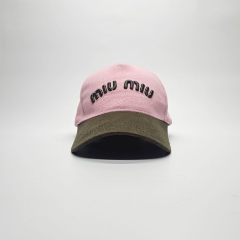 Шапка с козирка Miu Miu