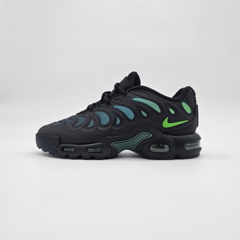 Nike Air Max Plus Drift