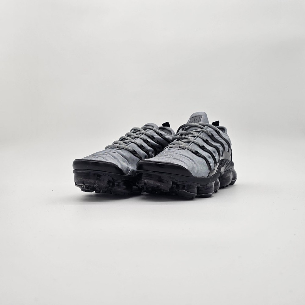 Nike Air Vapormax Plus