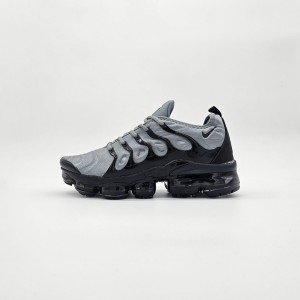 Nike Air Vapormax Plus