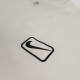 Бяла мъжка тениска Nike Street Graphic Бяла мъжка тениска Nike Street Graphic