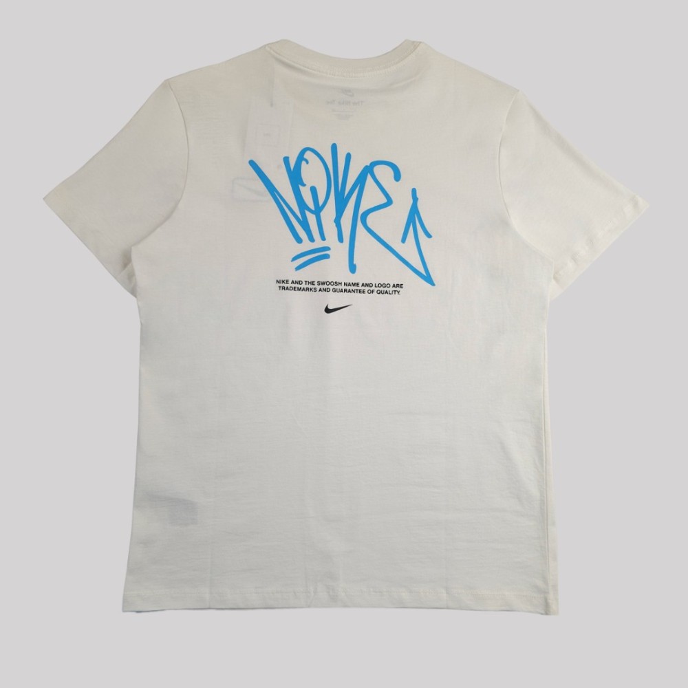 Бяла мъжка тениска Nike Street Graphic Бяла мъжка тениска Nike Street Graphic