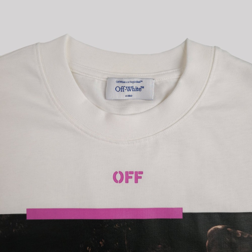 Arrows-Motif Short-Sleeved T-Shirt Oversize Arrows-Motif Short-Sleeved T-Shirt Oversize