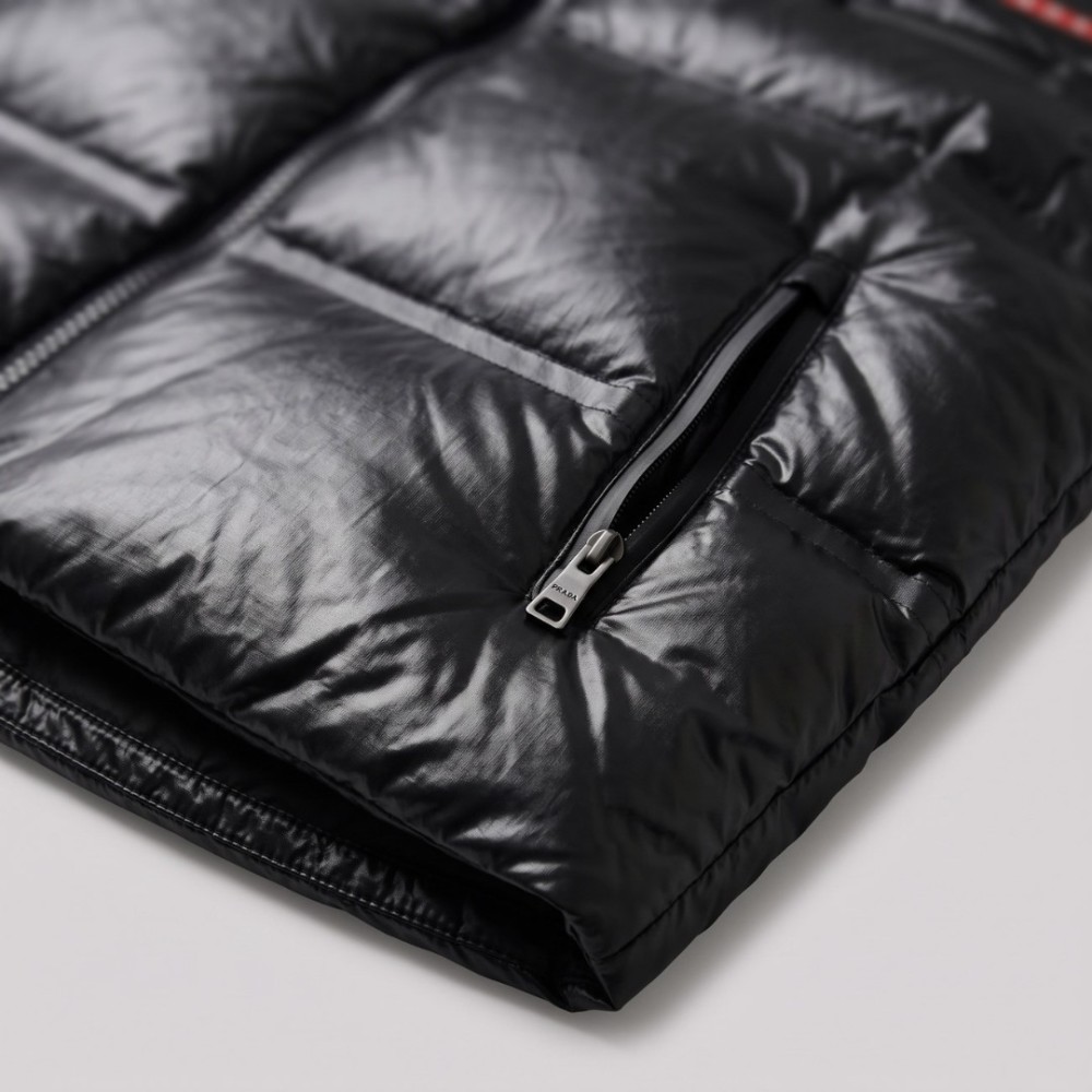 Light Re-Nylon Down Vest Black