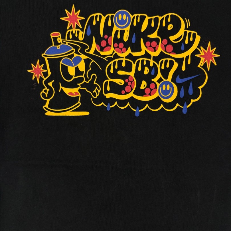 Тениска Nike SB Spray Can Max90 